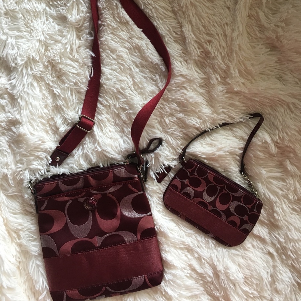 Coach Crossbody Purse and Wrislet!!! NWOT